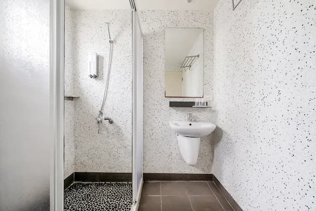 Chin Style Inn-Superior Double Room-10