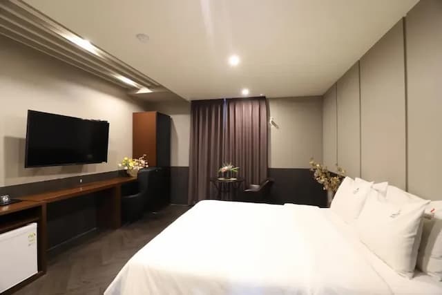 BON hotel-Deluxe Double Room-3