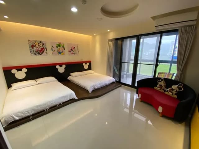 Reef Friends-Four-person room-1