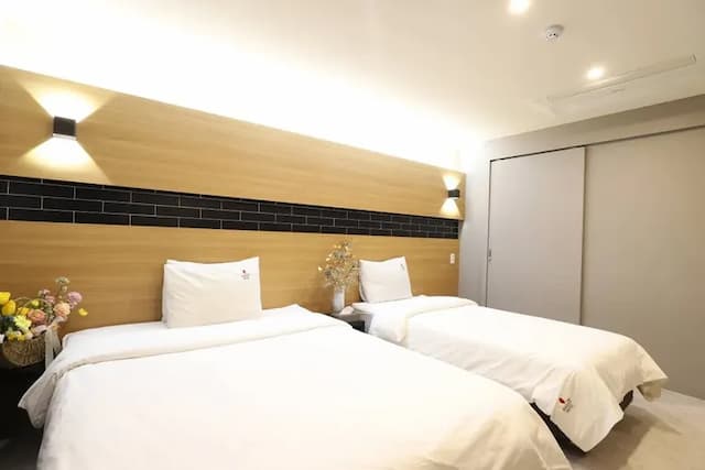 BON hotel-Standard Twin Room-1