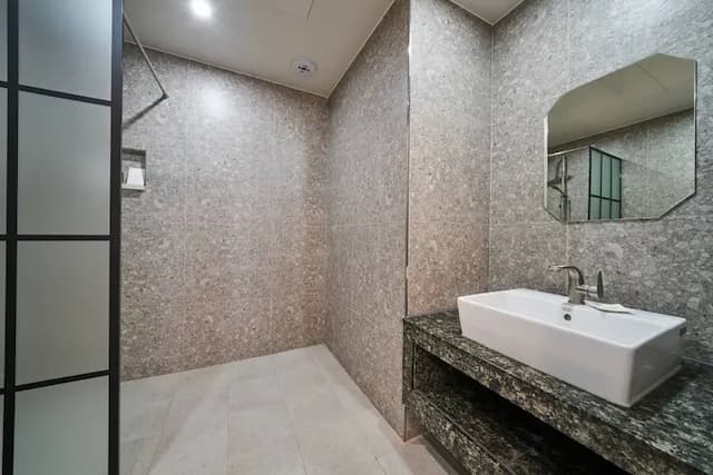 BON hotel-Standard Twin Room-5