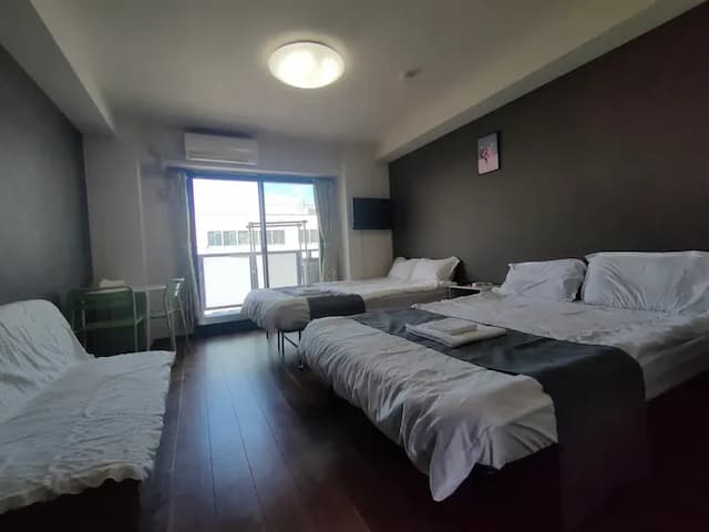 Within walking distance of Airport Bus Terminal/JR Namba Station, 5 minutes walk from JR Ashiharabashi Station, 1 room per floor-South Village Premium-1