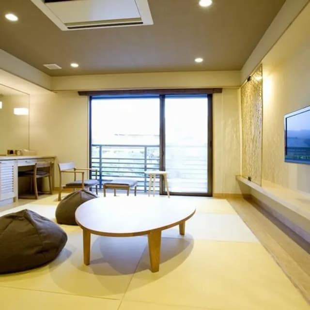 [Chidori] Modern Japanese-style room with Ryukyu tatami mats