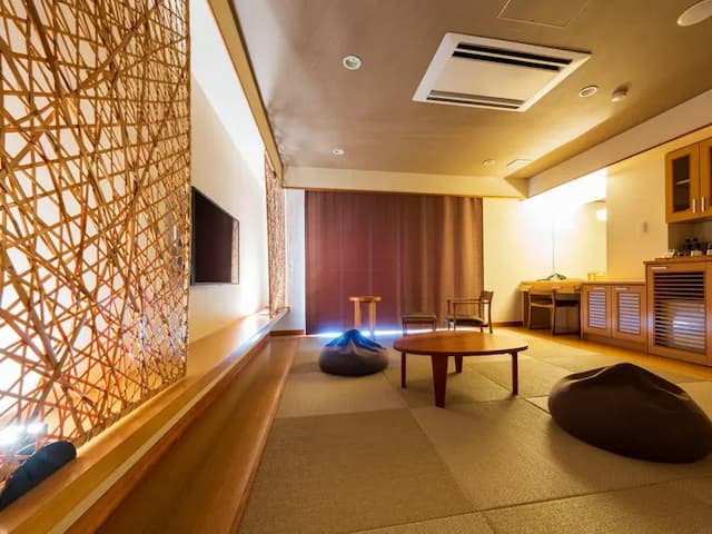 [Japanese-style room] Chidori (night)