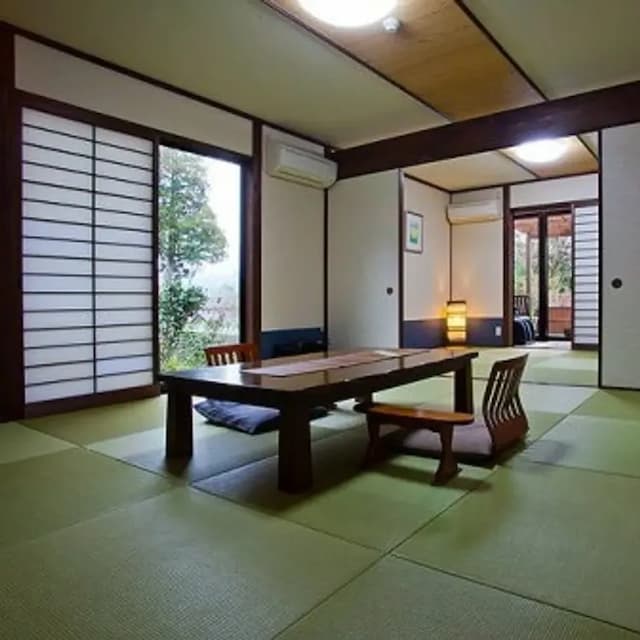 Japanese-style room with 2 consecutive rooms