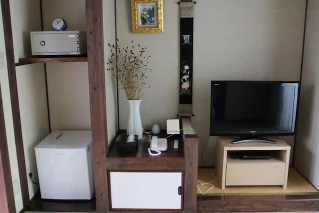 Yufuin Onsen Yufuin Sanso Waremoko-Completely detached garden with open-air bath ★ Wild cherry room [6 tatami + 12 tatami + terrace] [Japanese room] [Mountain view] [Nightlife view]-5