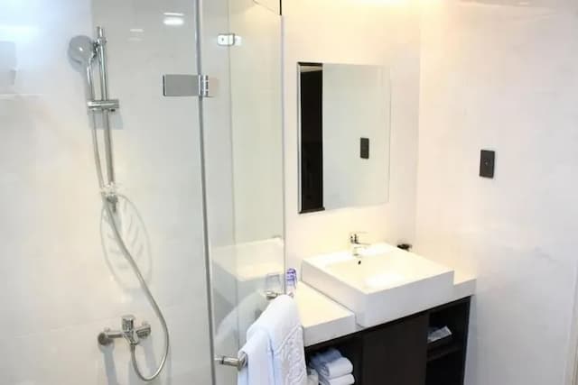 GOLDEN TULIP ZHONG XIN HOTEL TAICHUNG-Triple room-Pin Chen Building(Breakfast included)-3