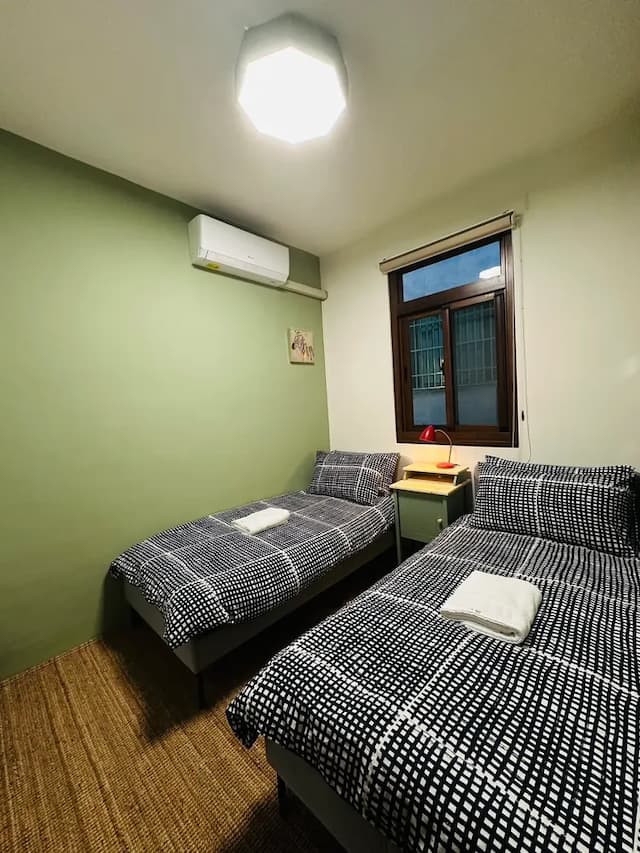 Liu Xu 2.-602 Double room-5