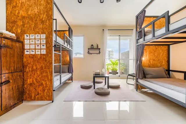 回佳旅宿-4 床女性宿舍房的 1 個床位-1