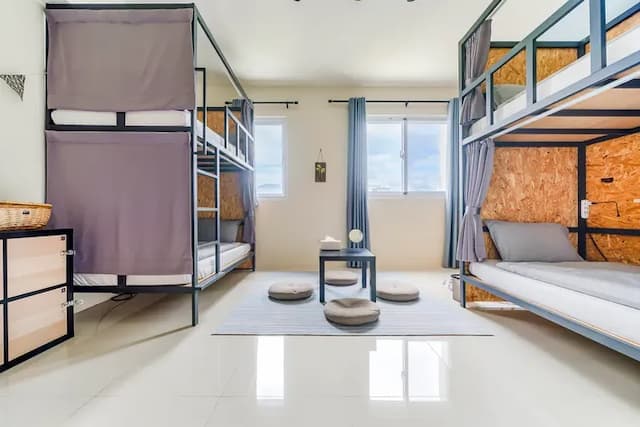 回佳旅宿-4 床混合宿舍房的 1 個床位-1