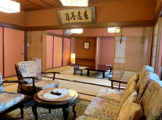Yoshii Ryokan-Japanese-Style Room-2