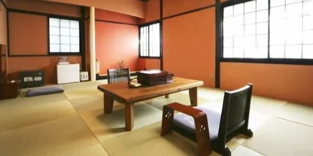 由布院温泉 御宿 由府兩築｜金鱗湖步行10分/近花卉村-【花水木-hanamizuki-】和洋室雙床房【不挑房】-2