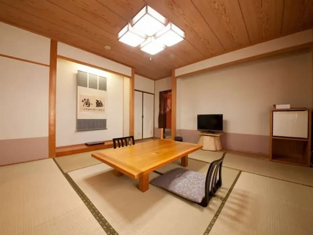 由布院溫泉 御宿 有樂｜JR由布院站步行8分/近金鱗湖-【すいせん】 本館和室內附露天浴池【不挑房】-1