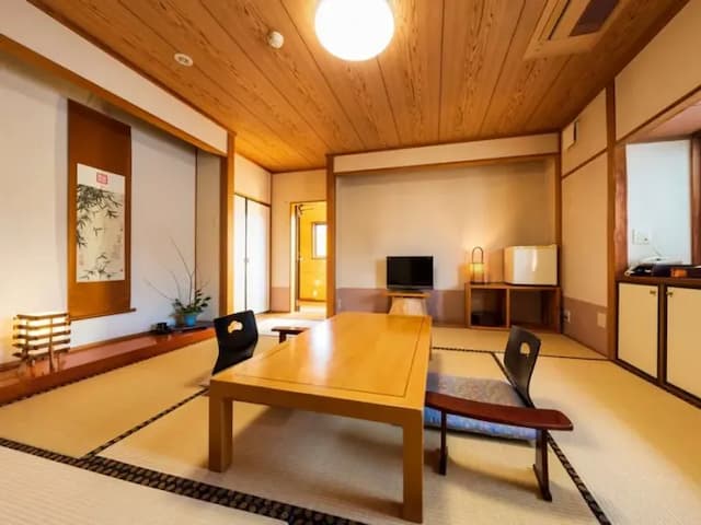 由布院溫泉 御宿 有樂｜JR由布院站步行8分/近金鱗湖-【すいせん】 本館和室內附露天浴池【不挑房】-5