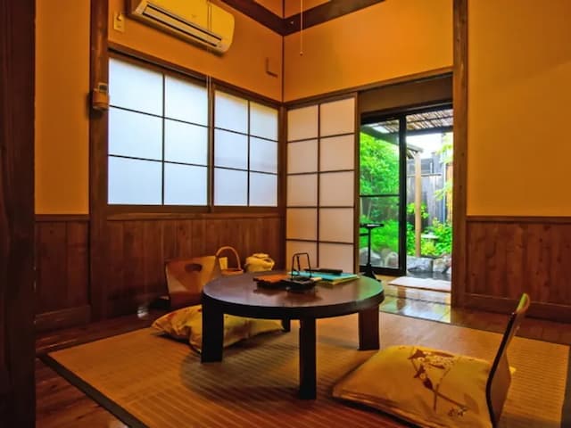 由布院温泉　湯らり　六妙-岩露天風呂付離れ-1