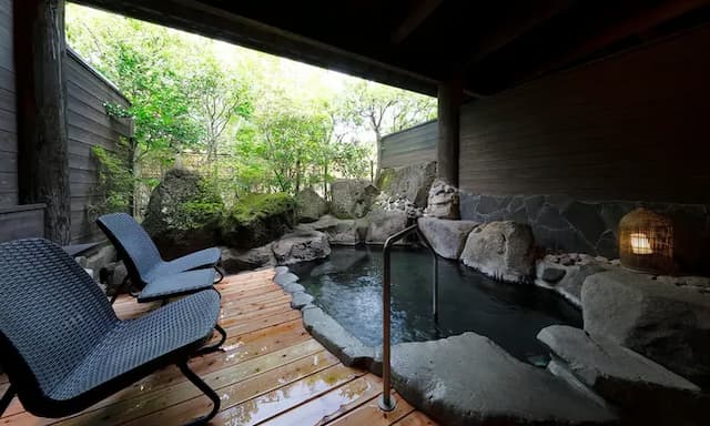 由布院溫泉 草庵秋櫻｜由布院站歩行15分/近金鱗湖-別館 特別室【不挑房】-6