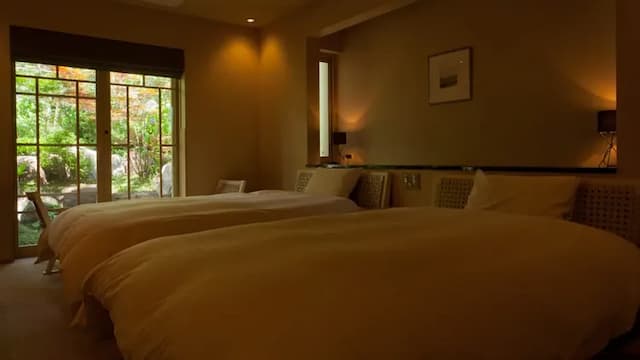 Separate guest room: Hydrangea