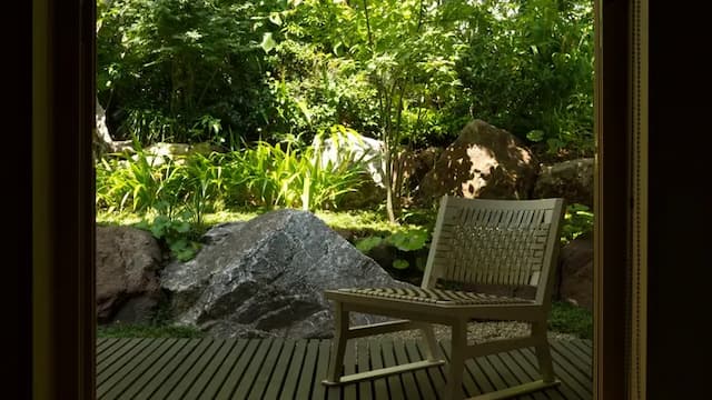 Separate guest room: Hydrangea