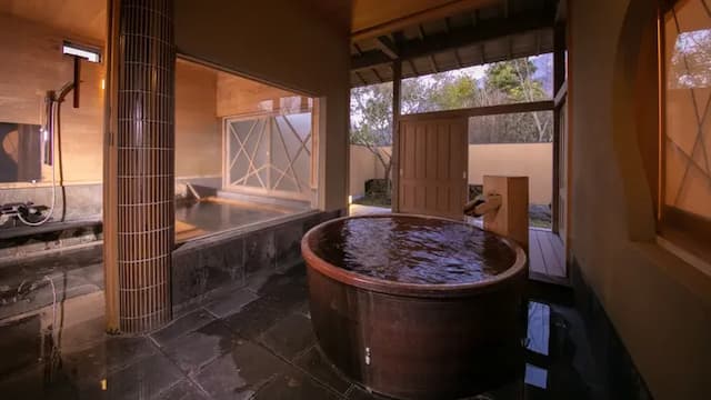 Separate guest room: Karin