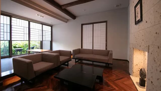 Separate guest room: Magnolia