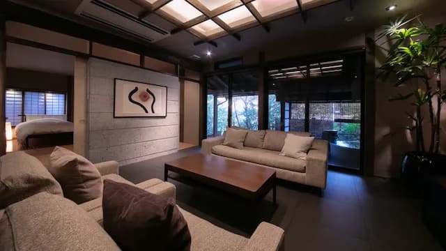 Separate guest room: Sakura