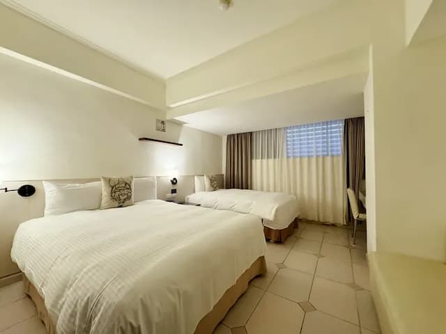 Finders Hotel Hualien Da-Tong-Superior Triple Room-1
