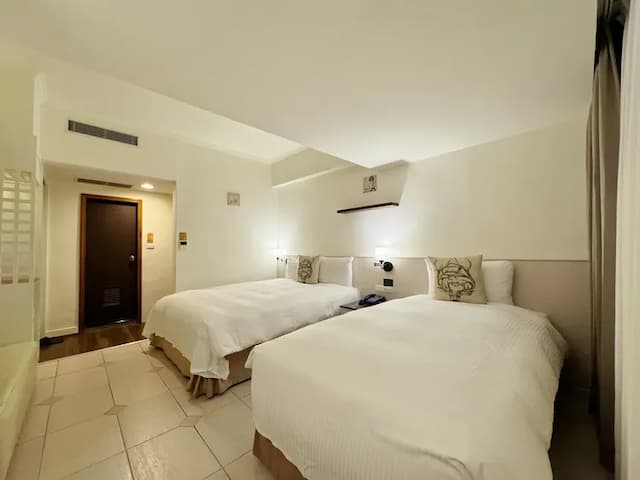 Finders Hotel Hualien Da-Tong-Superior Triple Room-2