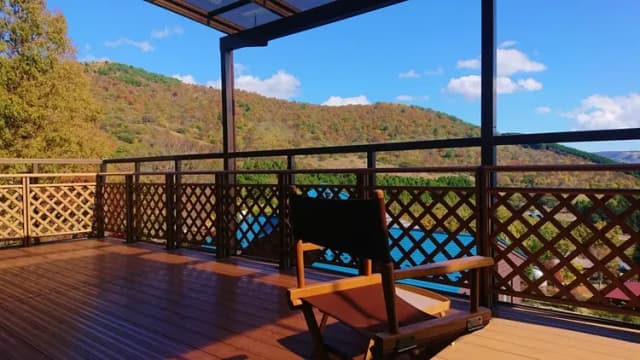 のんびりバルコニーでお過ごしください。