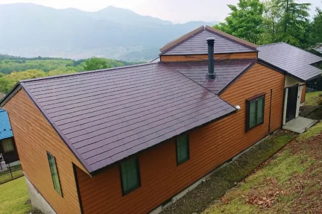 宿のむこうに絶景が広がります。