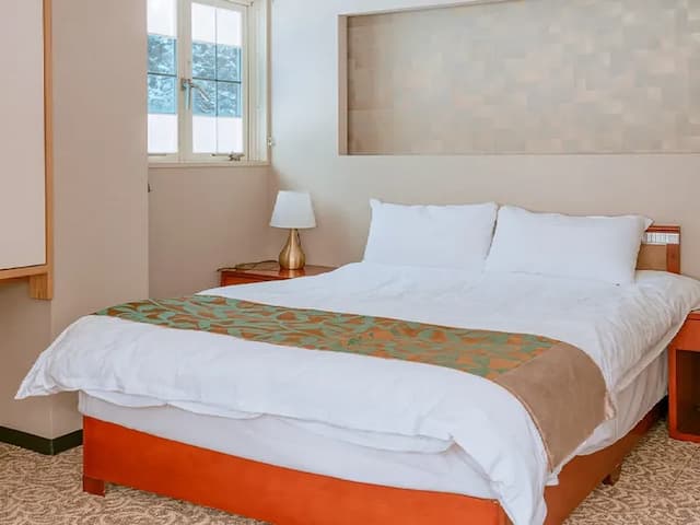 Special Japanese-Western style room