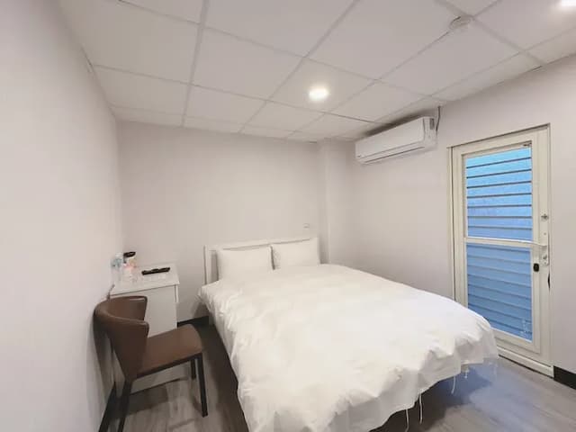 New Lion City Hotel-Standard double room-5