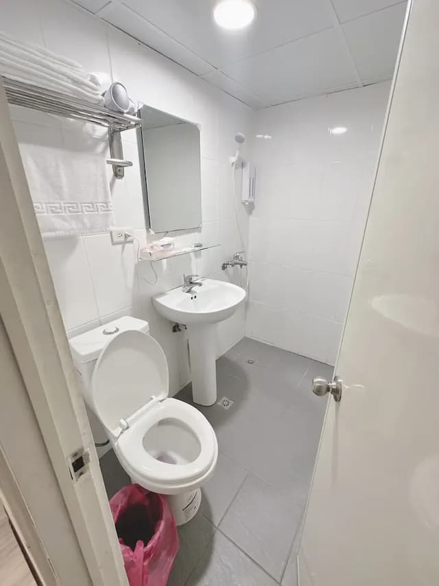 New Lion City Hotel-Standard double room-12