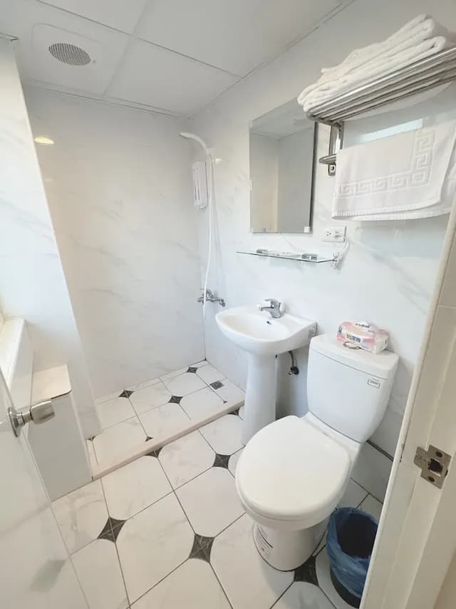 New Lion City Hotel-Standard double room-11