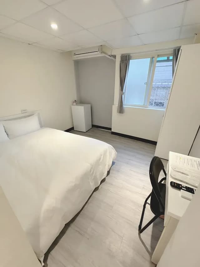 New Lion City Hotel-Deluxe double room-2