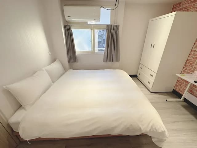 New Lion City Hotel-Deluxe double room-3