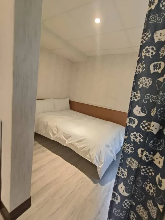 New Lion City Hotel-Standard quadruple room-3