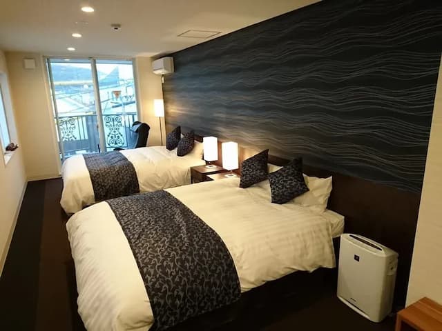 Natural Hot Spring Onomichi Minato Kan-Luxury Twin Room Corner-1