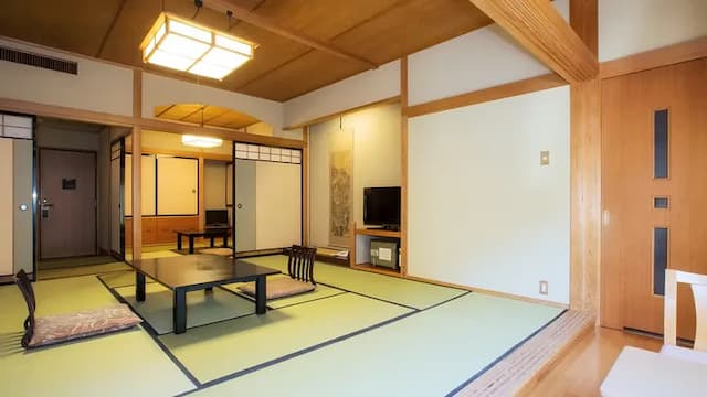 New building 12.5 tatami + 4.5 tatami 2 ken Japanese-style room with bath and toilet on the river side