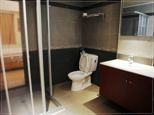 Wuhu Muxia Style Homestay-Quad room-8