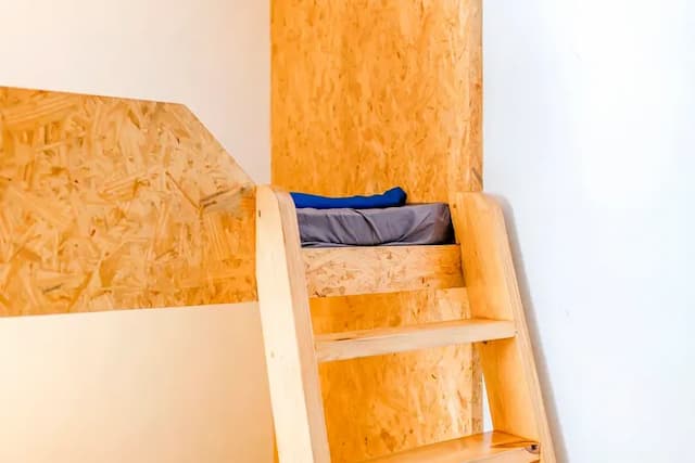 Ocean Diary-A bed in a four-bed male dormitory room-7