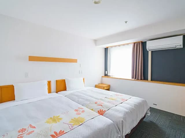 那霸國際通海洋飯店｜親子天堂/近國際通/牧志站步行3分-好萊塢雙床房【兩大一小尤佳、不挑房】-1