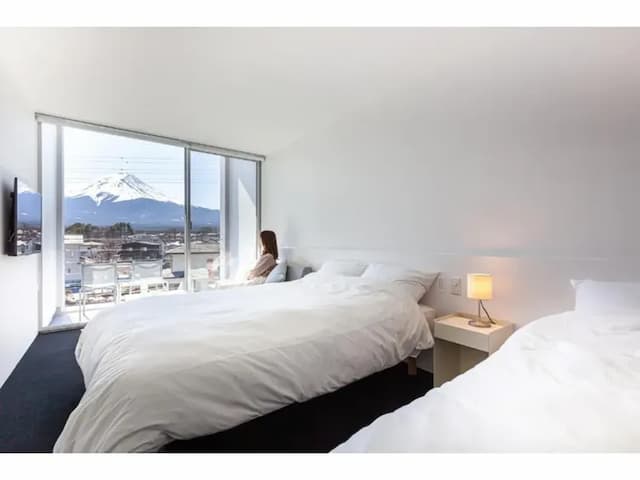 THE GARDEN-[Room only] Standard Twin Room with Mt. Fuji View-12