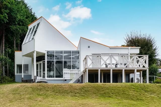 Sunlit Villa Izu -A starry sunny forest lodge--Designer private villa in a quiet area near Lake Izu-10