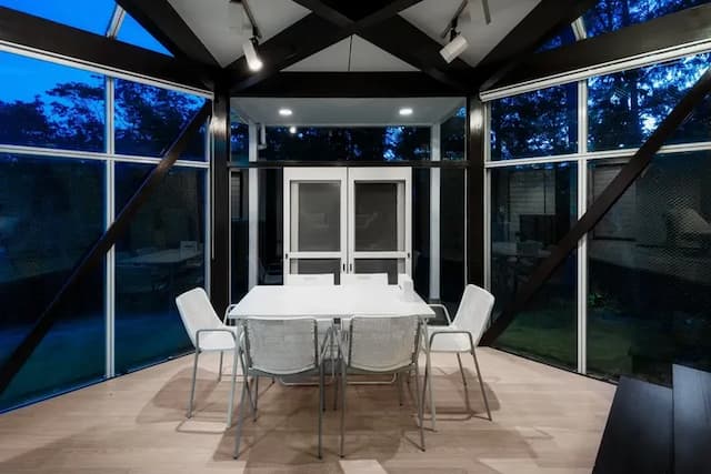 Sunlit Villa Izu -A starry sunny forest lodge--Designer private villa in a quiet area near Lake Izu-3