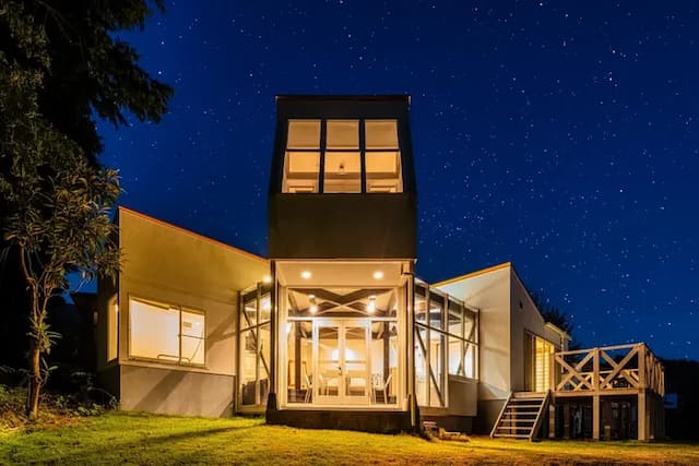 Sunlit Villa Izu -A starry sunny forest lodge--Designer private villa in a quiet area near Lake Izu-1