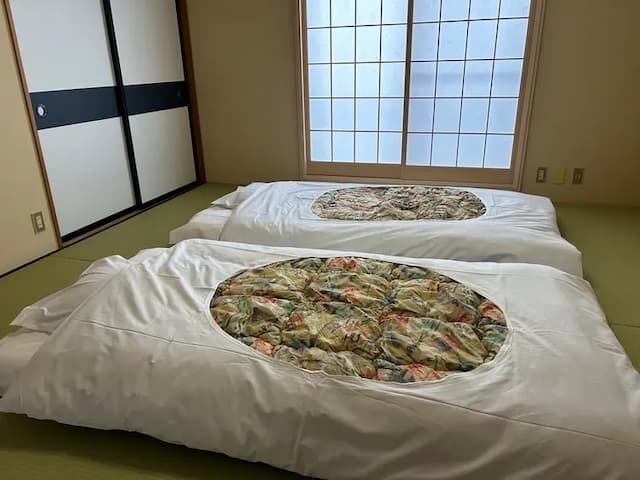 A guesthouse for groups and families-Akebono Building A is a private inn where you can relax with your group, family, or friends.-5