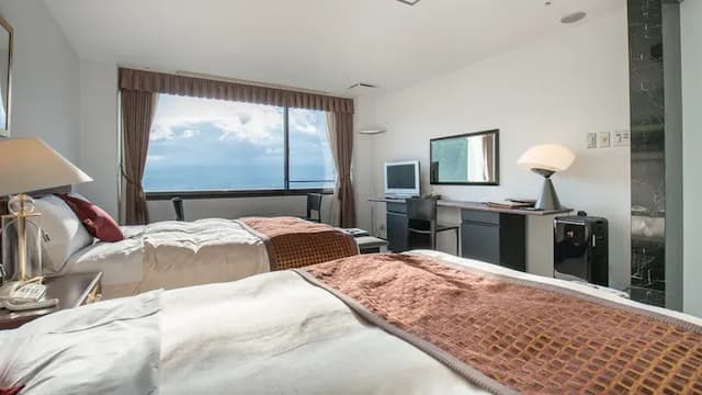 Western-style suite room 66 square meters (Mt. Fuji side)