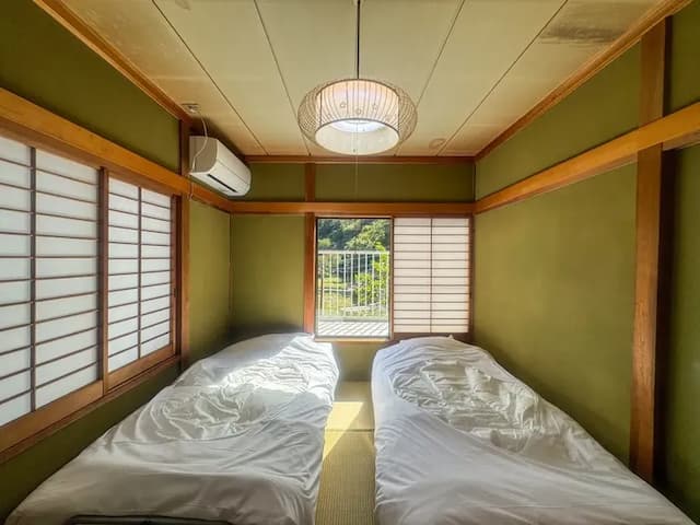 寝室は日当たり抜群