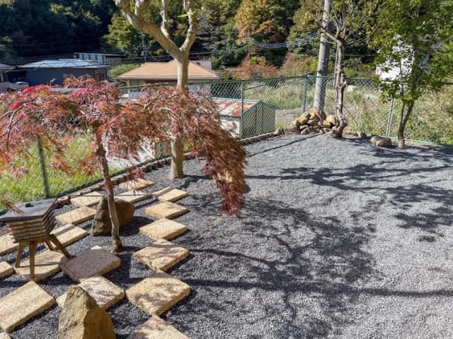 手入れが行き届いているお庭