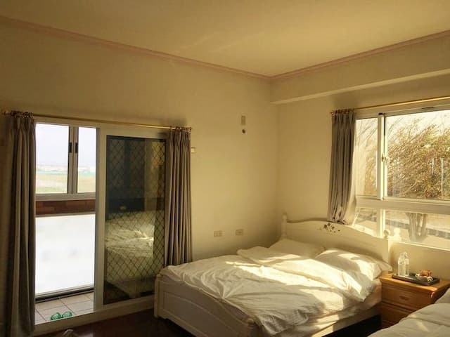 Manor-Quadruple room with private bath-3